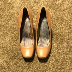 Brown Jessica Simpson heels